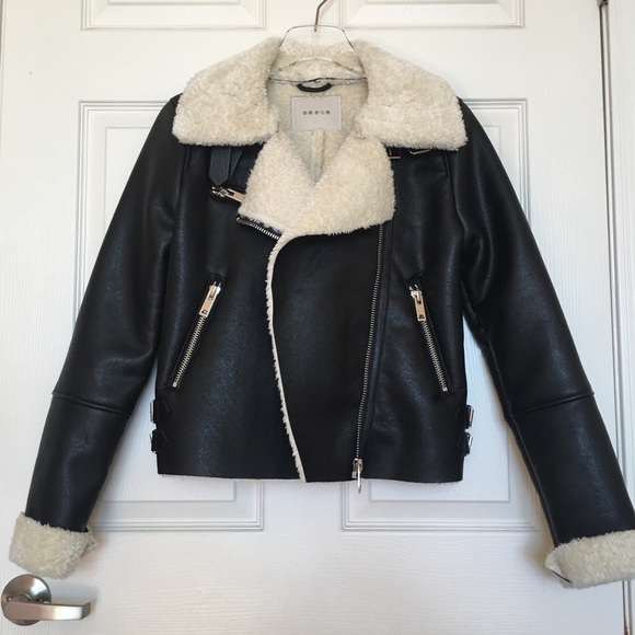 Blank NYC faux fur vegan leather moto jacket - Picture 6 of 8